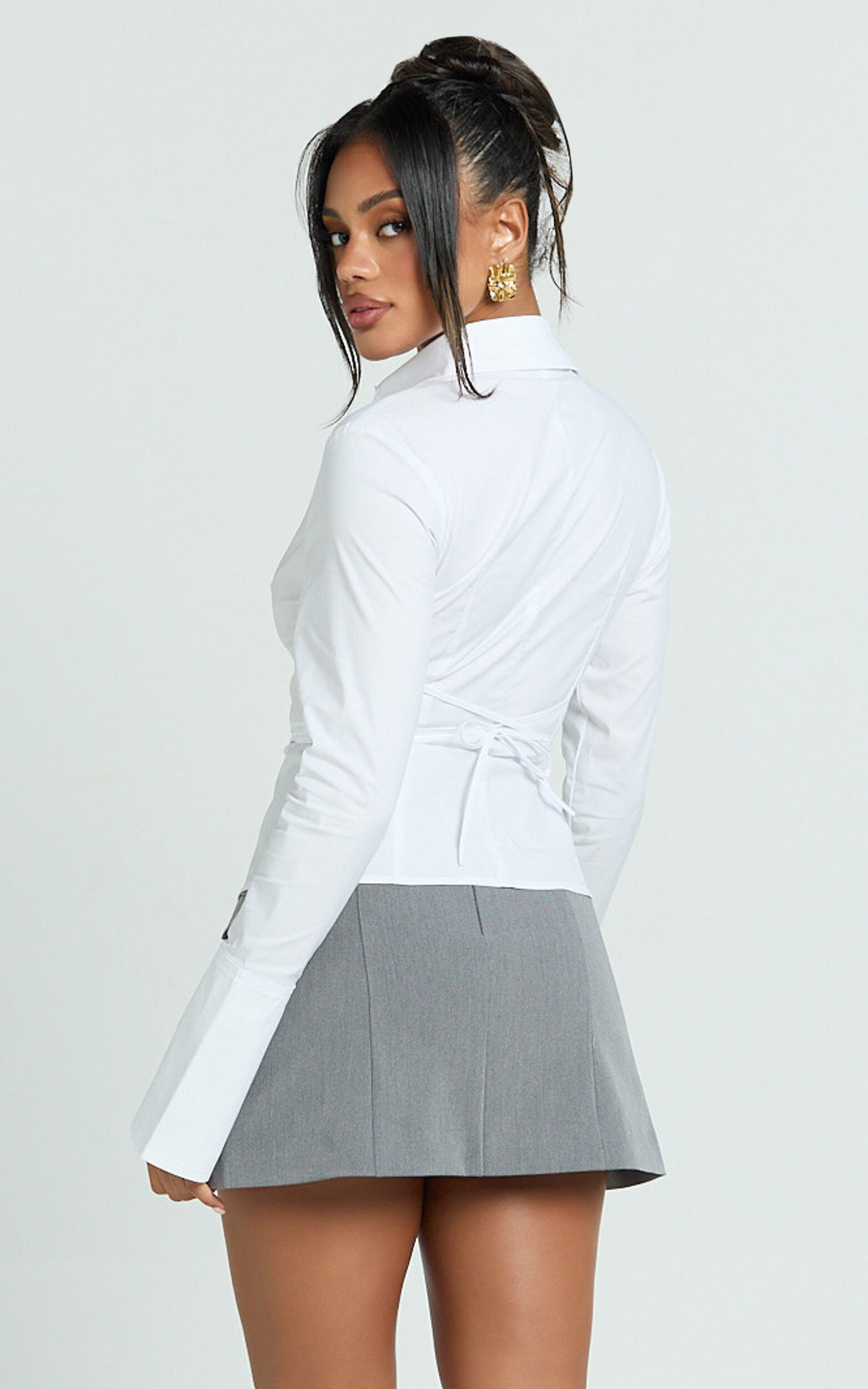 Katherine Top - Collared Plunge Flared Sleeve Top in White 15 Katherine Top - Collared Plunge Flared Sleeve Top in White